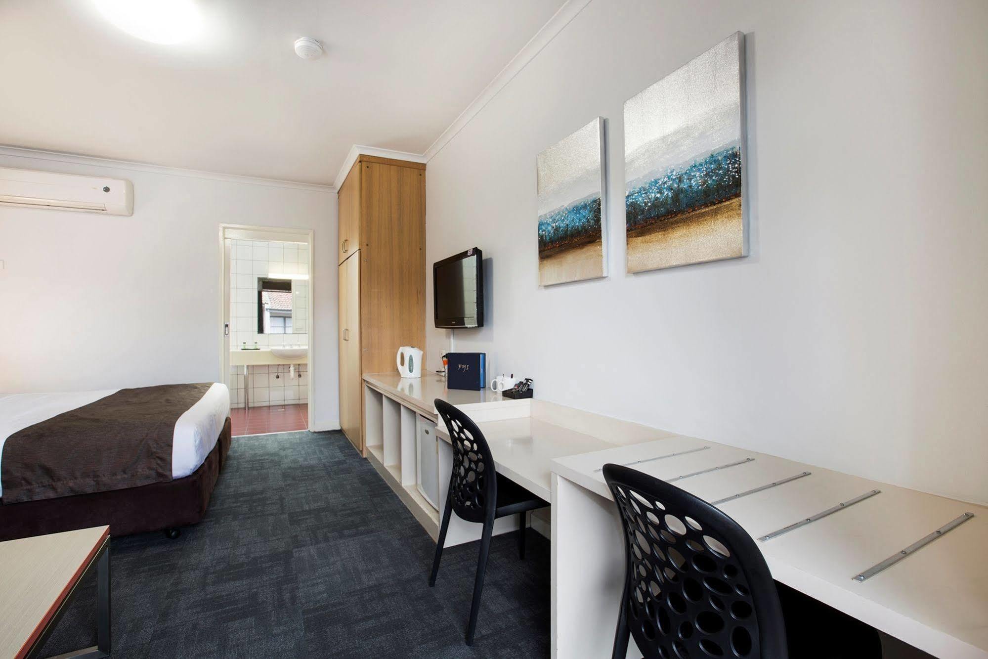 Nightcap At Ferntree Gully Hotel Motel Εξωτερικό φωτογραφία